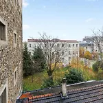 Charming Flat Close To Gare Du Nord At The Heart Of Paris - Welkeys