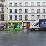 Charming Flat Close To Gare Du Nord At The Heart Of Paris - Welkeys